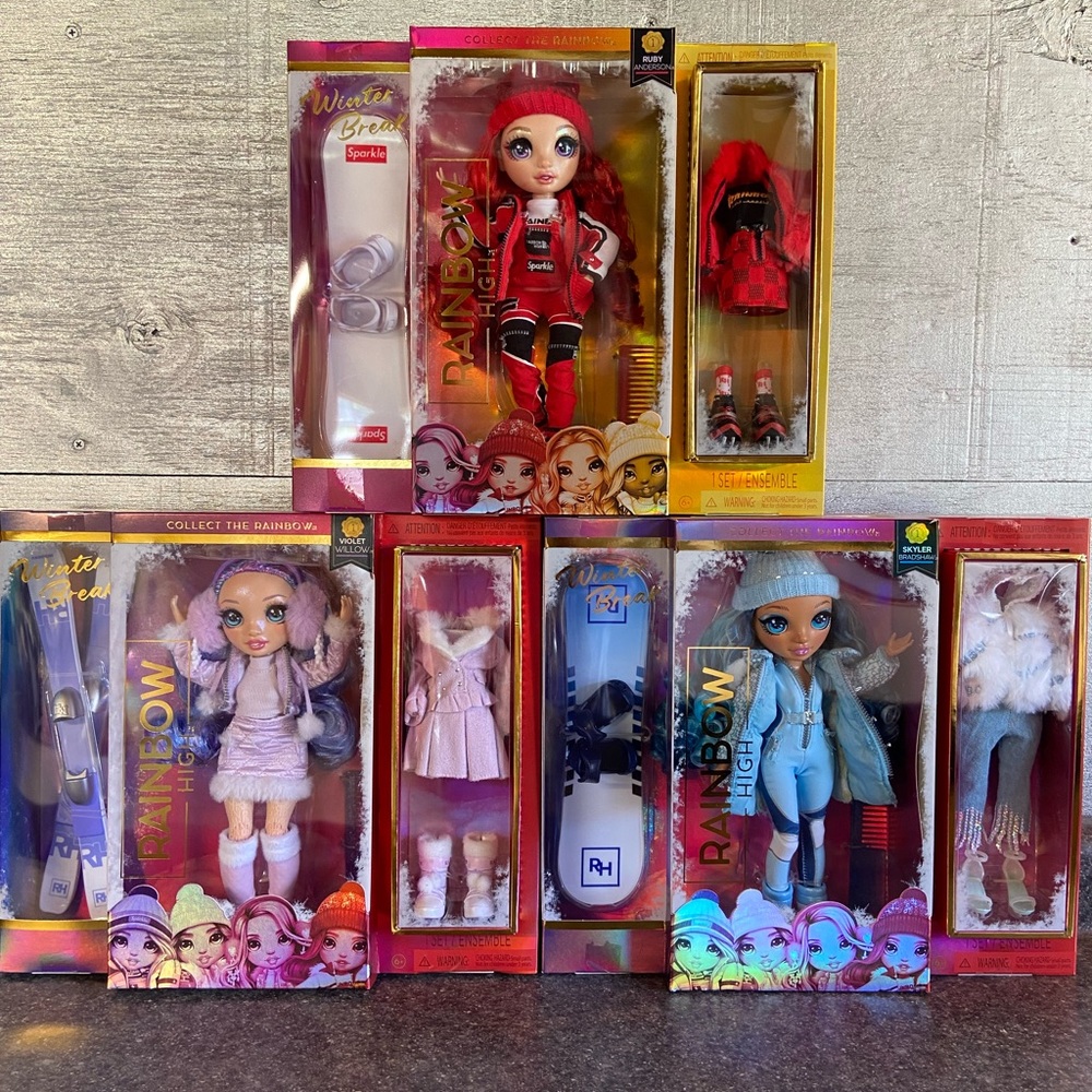 Rainbow High Winter Break Ruby Violet Skly…